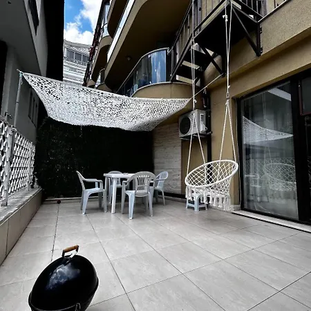 Апартамент Sea Garden Marina 1 Варна